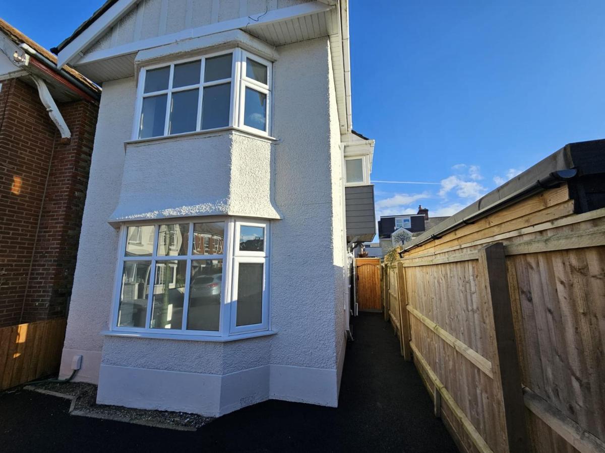Newly Renovated 3 Bedroom Victorian Detached House Bournemouth Eksteriør bilde