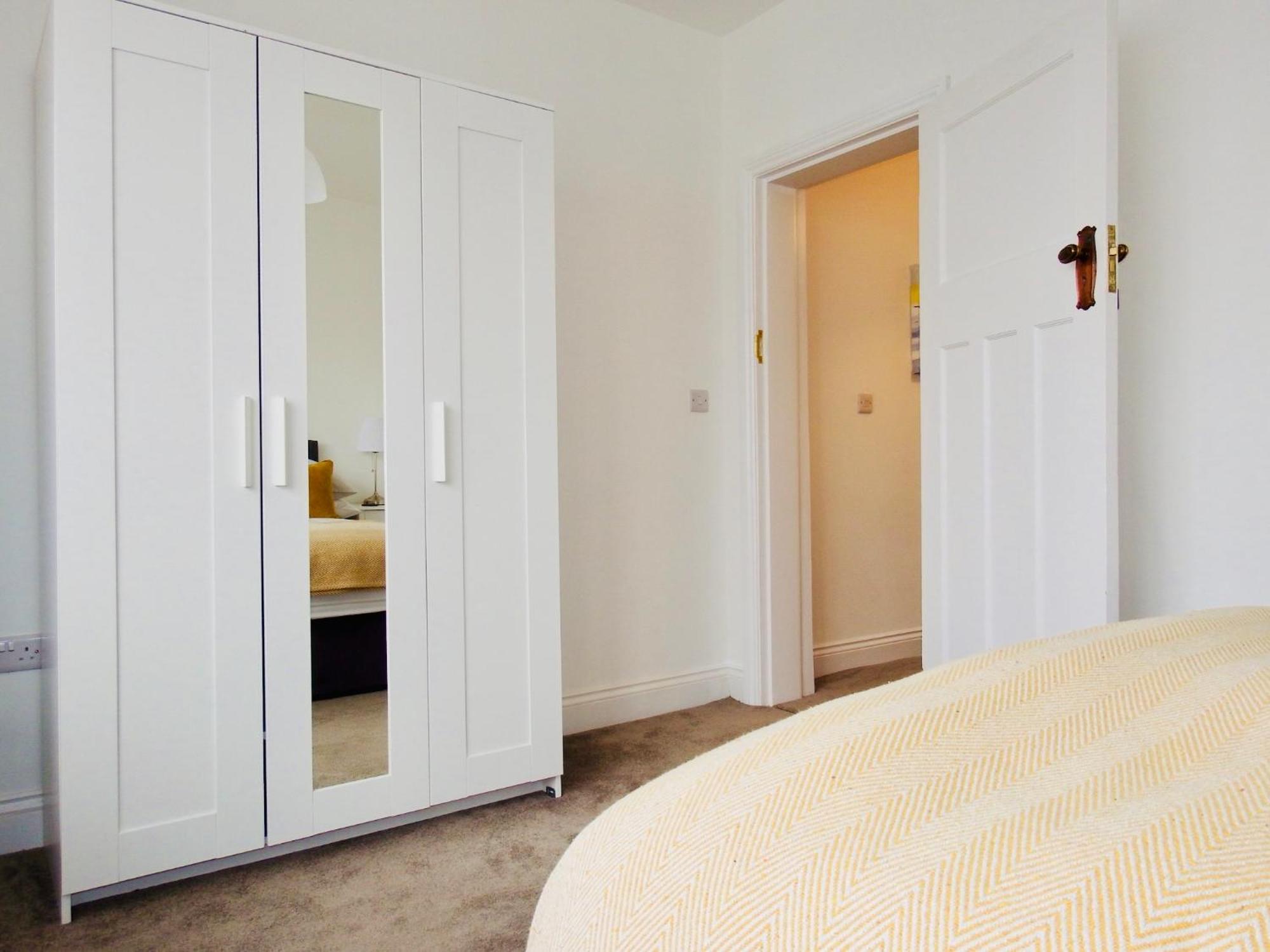 Newly Renovated 3 Bedroom Victorian Detached House Bournemouth Eksteriør bilde
